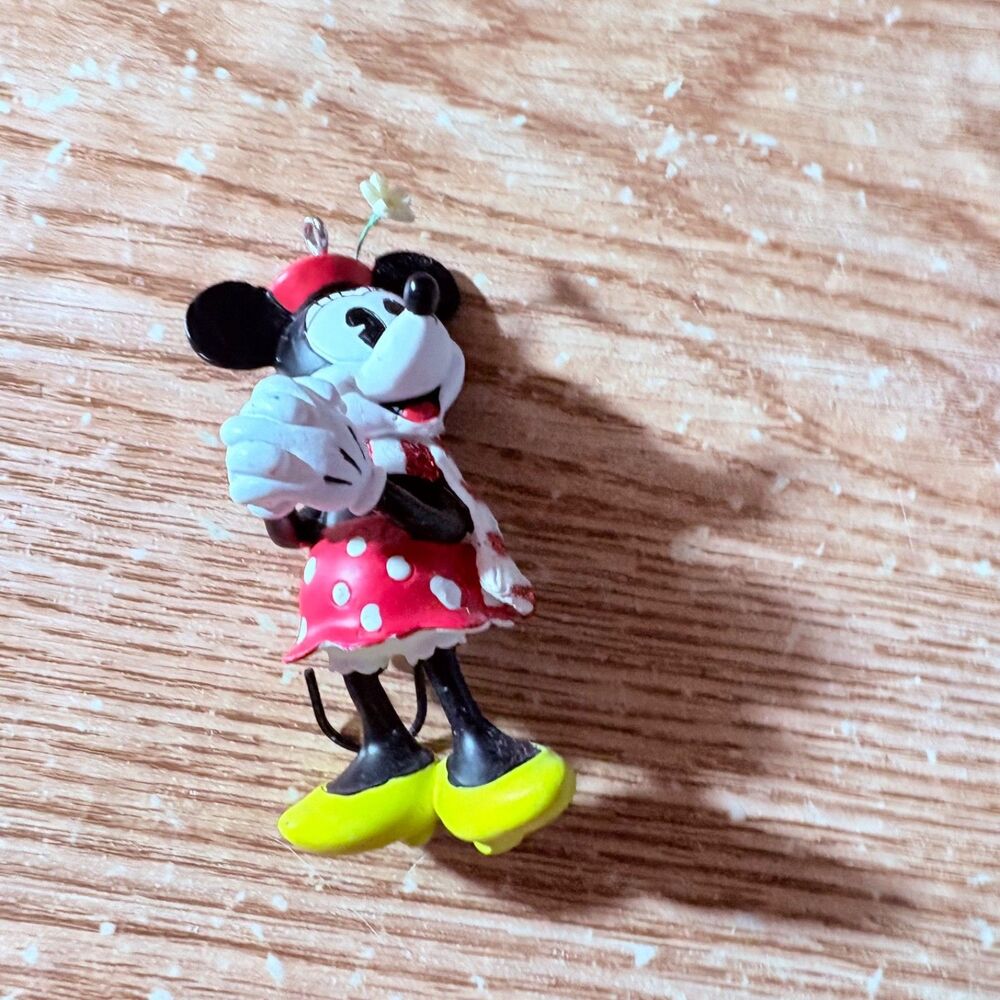 Disney Minnie Mouse Red Polka Dot Dress  7” Tall PVC Ornament Figure